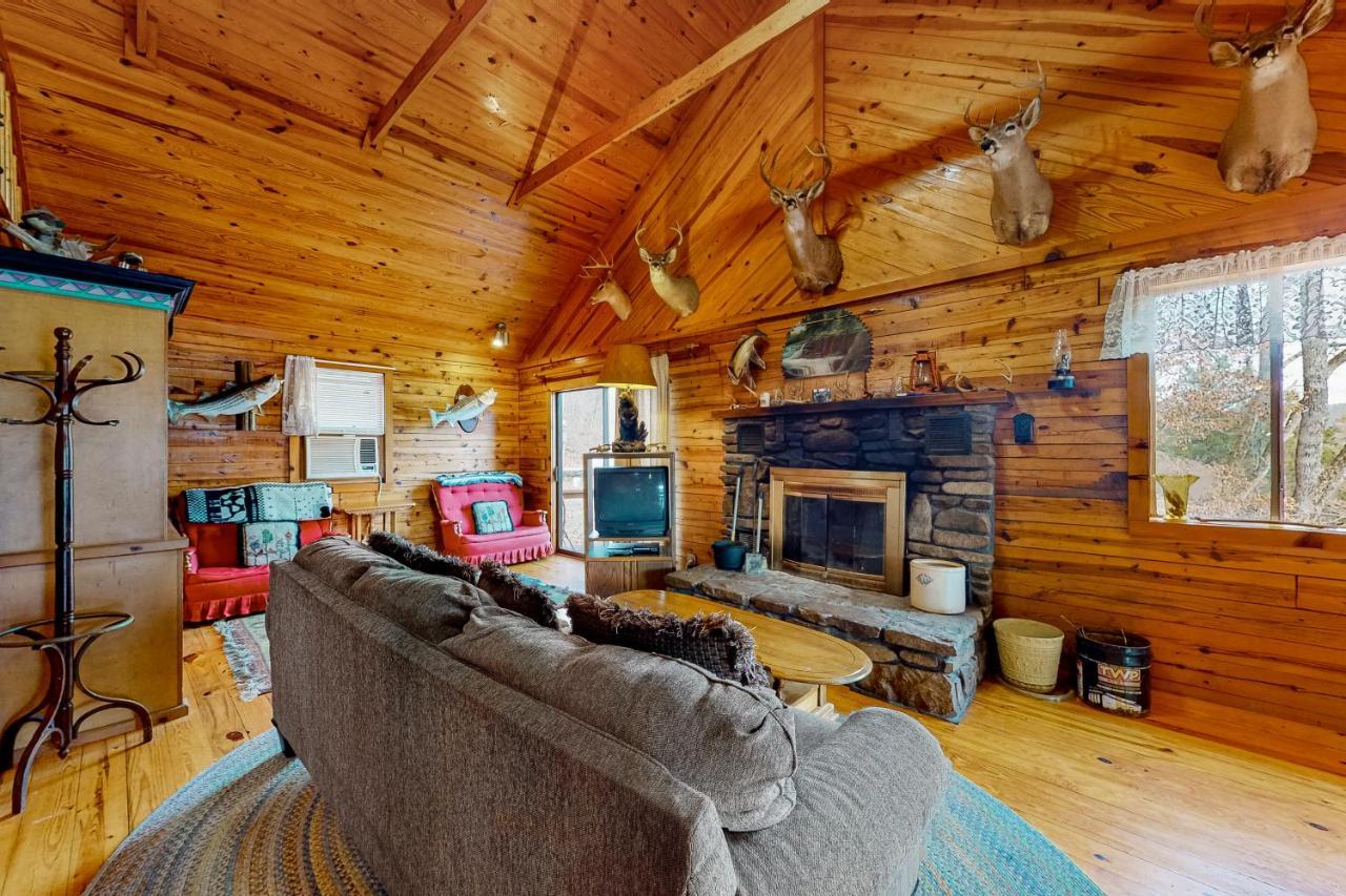 Charlie'S Ol' Fishing Cabin Eureka Springs Esterno foto