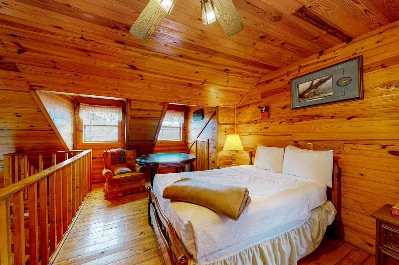 Charlie'S Ol' Fishing Cabin Eureka Springs Esterno foto